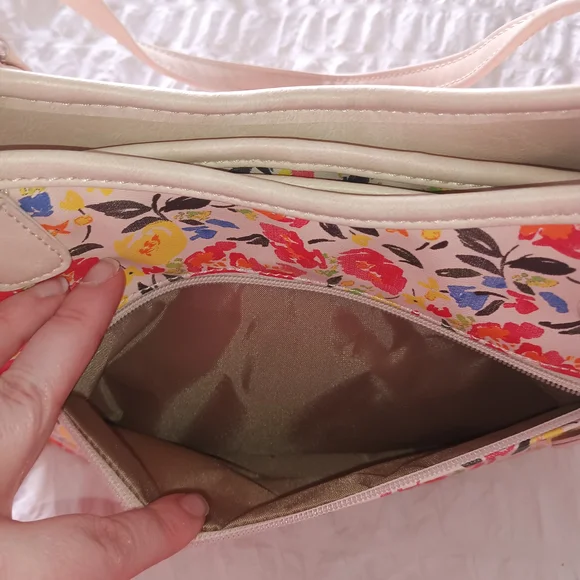 Multicolor Floral Women's Shoulder Bag - Picture 3 of 14